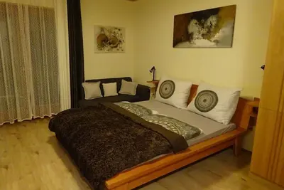Image de Apartment 1 room studio, bed-sitting room, shower, Wc, balcony - Wedam Ronald -