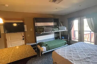 Image de 🏄‍♂️🥾 Family Fun * Murphy Bunkbeds * Silver Mtn 🚵❄️