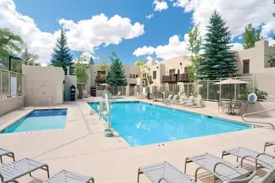 Image de Cw Taos Resort | 1br\/1ba King Balcony Suite