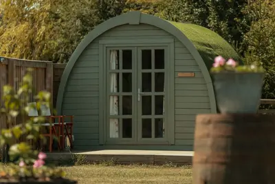 Image de Glamping in Wiltshire the Green Knoll is a charm