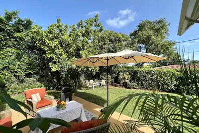 Image de Prime Gables Location! Remodeled House w/ large patio