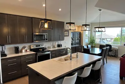 Image de Mountain View Home with hot tub close to prime areas for outdoor enthusiasts