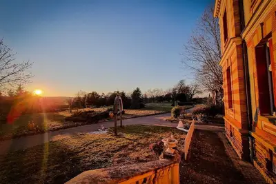 Image de Maison de charme dans une propriété de 7ha classée