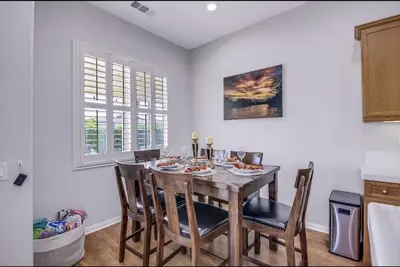 Image de Beautiful 3 bedroom 2 bathroom house.