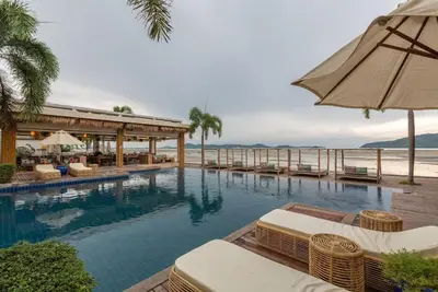 Image de 2 Bed Condo Unit At Serenity / Selina Phuket - Beachfront Condo