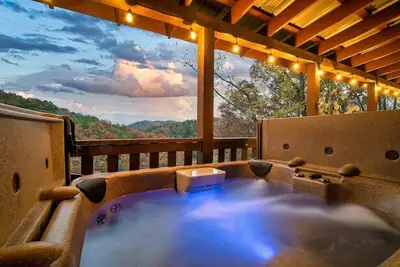 Image de Free Dollywood Tix/Views/Secluded/Couples/HotTub/