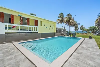 Image de Coco Chalet | Villa with private pool and steps from Playa Peñón Brusi