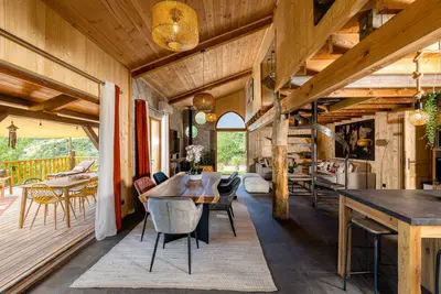 Image de Le Chalet d'Anjuléa, Véritable Havre de paix!