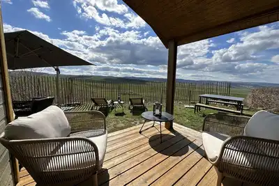 Image de Chalet Le Bois Joli / Vue panoramique sur l'Aubrac