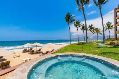 Image de Luxurious 5 Star Resort On The Ocean 3 Bedroom Unit Puerto Vallarta Area! !