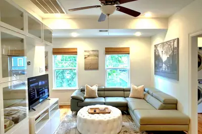 Image de Cozy Heights Home 🌅🌄(Fenced, Yard, Garage)