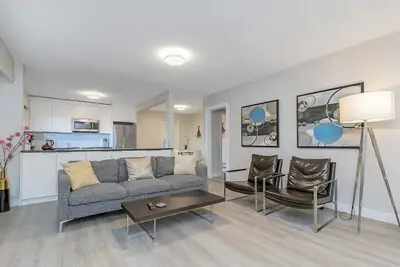 Image de Modern Spacious Ocean View Suit with Private Entrance