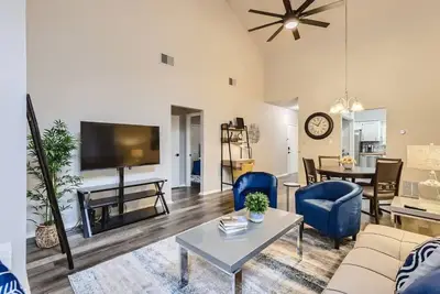 Image de Townhome Medical Ctr/Six Flags/La Cantera/Rim