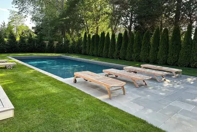 Image de Stone Throw From Ocean and Bay Beaches— Brand New Gunite Saltwater Pool