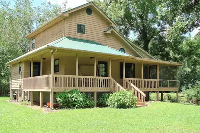 Image de Almost Heaven - A perfect riverfront getaway in Western Nc