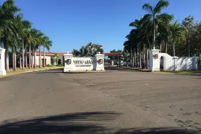 Image de Exclusive apartment facing the sea