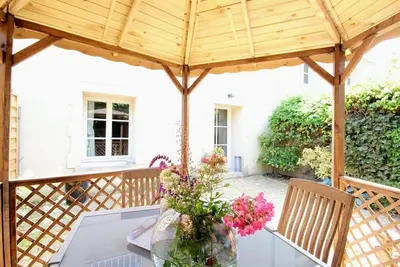 Image de Charmant gîte avec piscine, bain nordique, proche des plages du débarquement.