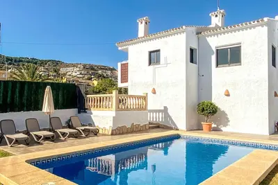 Image de Villa near beach & town on foot