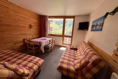 Image de Appartement fonctionnel proche pistes et commerces