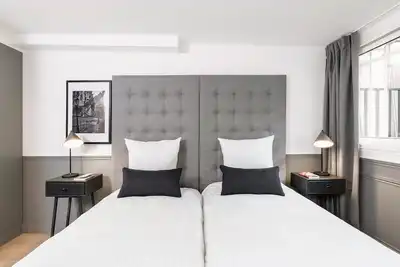 Image de Arc de Triomphe 3 bedroom/ 3 bathroom apartment