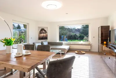 Image de Bernsteinbad Koserow - Haus FĂĽnf Elemente Ferienwohnung Luft