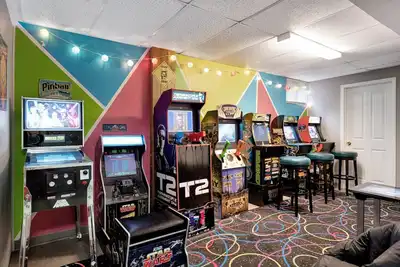 Image de House of Games - Get Your Kicks on Route 66