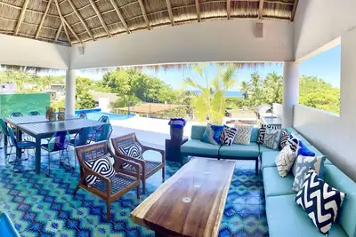 4brm Villa With Amazing Roof Top in the heart of Sayulita, only steps from beach