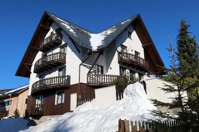 Image de Agréable appartement pour 4 personnes avec Wifi, Tv, balcon, animaux admis et parking