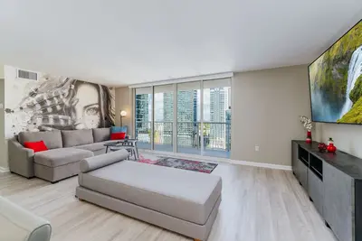 Image de Brickell, Miami Home in the Sky!