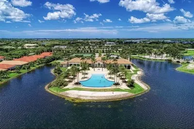 Image de Coastal escape  ~13 min to Nokomis beach! !