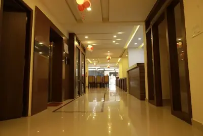 Image de Olessia hotel located in the  heart of city,