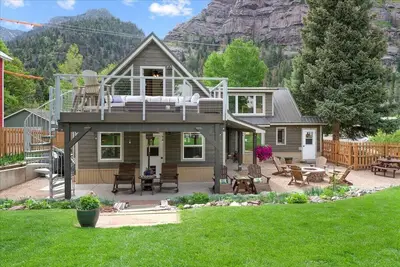 Image de Breathtaking Views - Hot Tub - Air Conditioning in Bedrooms - Pet-Friendly!