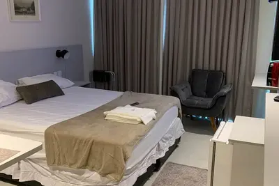Image de Flat Encantador com Piscina/ Vista Exclusiva Para Av. Pelinca