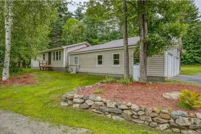 Image de 3br with A/C, a Firepit and Private Lake Access!