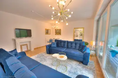 Image de Two-room apartment in the city center with underground parking space