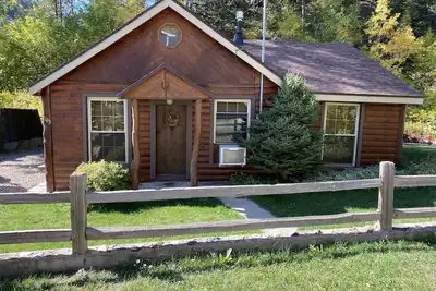 Image de Cozy Cabin located in the heart of the Black Hills, but close to Deadwood & Lead