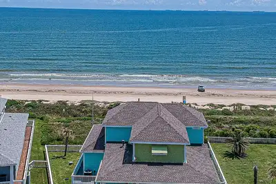 Image de Atlantis: 4  Br, 3. 5  Ba House in Crystal Beach, Sleeps 12
