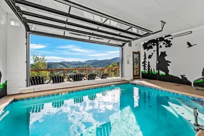 Image de Huge Mountain Retreat w/ Pool! + Arcades & View