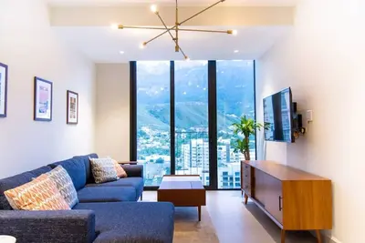 Image de Luxury 1br Apartment in Arboleda, San Pedro. With home-office and co-work space