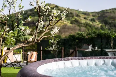 Image de Quiet and cozy rural house with Jacuzzi and Barbecue