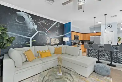 Image de Amazing Star Wars 3Bd 3 Ba Home + Heated Pool + Free Bbq Grill + Disney 8. 9mi