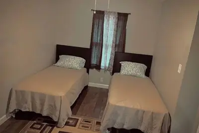 Image de Cozy, one level, 4bdrm home with open floor plan