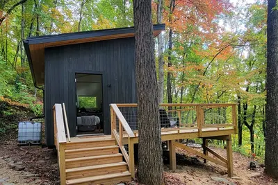 Image de Get back to nature! Unique cabin in the mountains 15 minutes from Asheville N. C.