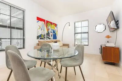 Image de Miami Downtown 1 Bedroom Apt-  5 minutes to Wynwood- 10 minutes to Miami Beach