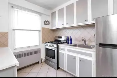 Image de Sunny 1Bedroom Apt in downtown Stamford! Close to All!