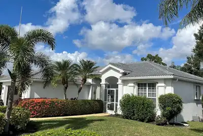 Image de Heron's Glen Beautiful Beachy Home in Gated Golf Community Home