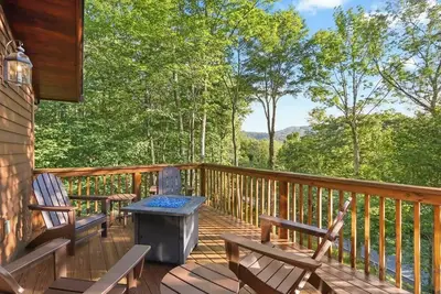 Image de Cozy Mountain Retreat in Beech Mountain