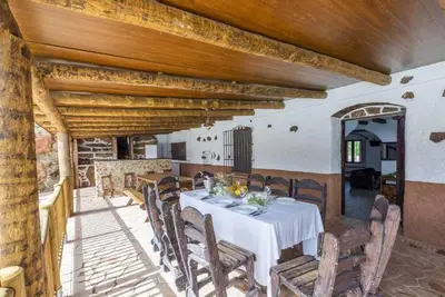 Image de Villa Casa Rural San Miguel accueillant des animaux domestiques avec piscine et Wi-Fi