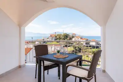 Image de Appartement de vacances Gradac pour 1 - 5 personnes avec 2 chambres à coucher - Appartement de vacan