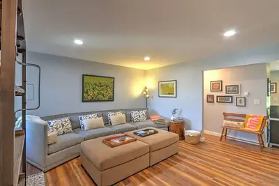 Image de Cozy Mountain Townhome. 5 Mi to Downtown, 40 Min to Skiing!